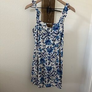 Lucy Love Blue and White Floral Dress size small